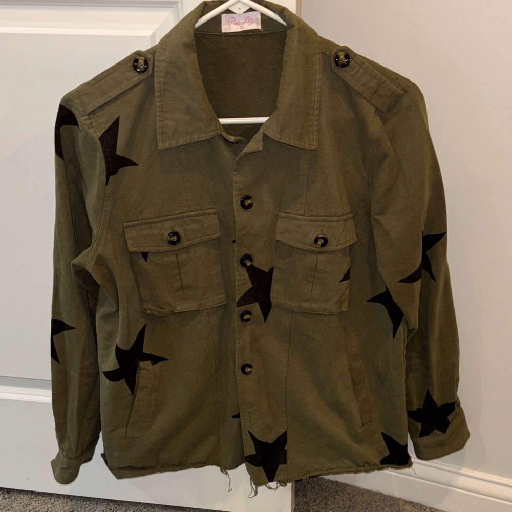 Green Shacket With Black Star Pattern - image 1